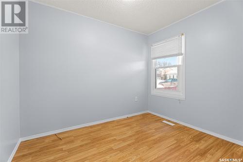 1056 Wolfe Avenue E, Moose Jaw, SK - Indoor Photo Showing Other Room