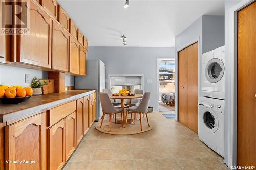 1056 Wolfe Avenue E, Moose Jaw, SK - Indoor Photo Showing Laundry Room