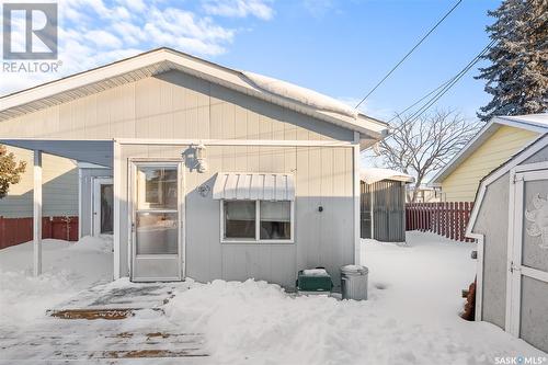 1056 Wolfe Avenue E, Moose Jaw, SK - Outdoor With Exterior