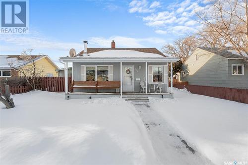 1056 Wolfe Avenue E, Moose Jaw, SK - Outdoor With Deck Patio Veranda