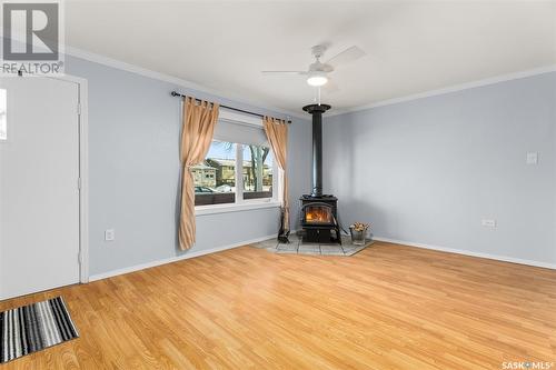 1056 Wolfe Avenue E, Moose Jaw, SK - Indoor With Fireplace