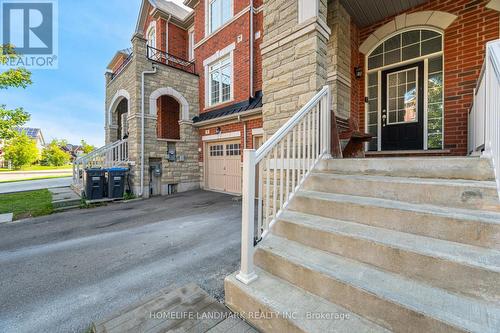 7 Rockbrook Trail, Brampton, ON - Outdoor With Facade