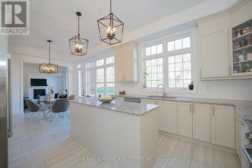 52 Gamble Street, Halton Hills, ON - Indoor Photo Showing Kitchen With Upgraded Kitchen