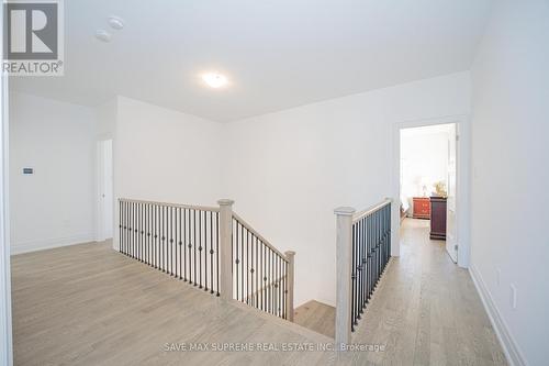 52 Gamble Street, Halton Hills, ON - Indoor Photo Showing Other Room