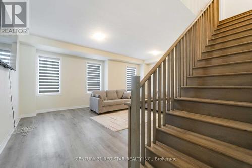 14 - 185 Bedrock Drive, Hamilton, ON - Indoor Photo Showing Other Room