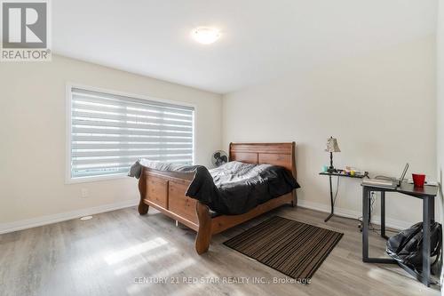 14 - 185 Bedrock Drive, Hamilton, ON - Indoor Photo Showing Bedroom