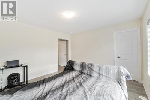 14 - 185 Bedrock Drive, Hamilton, ON - Indoor Photo Showing Bedroom