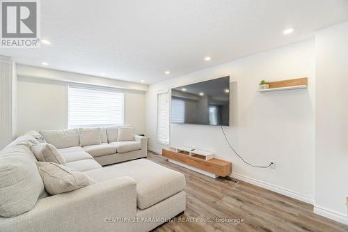 78 Periwinkle Street, Kitchener, ON - Indoor Photo Showing Living Room