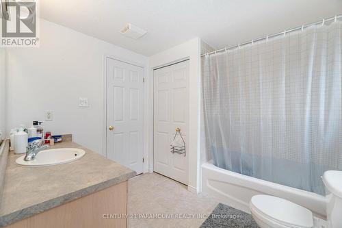 78 Periwinkle Street, Kitchener, ON - Indoor Photo Showing Bathroom