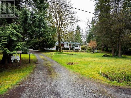 24115 Fern Crescent, Maple Ridge, BC - Outdoor