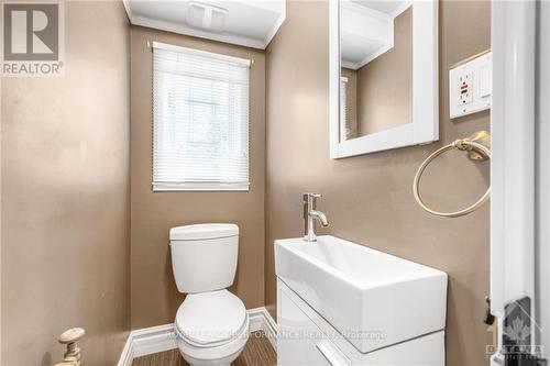 449 Mcgill Street, Hawkesbury, ON - Indoor Photo Showing Bathroom