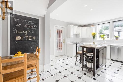 449 Mcgill Street, Hawkesbury, ON - Indoor Photo Showing Kitchen