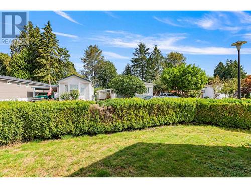 122 11970 Pinyon Drive, Pitt Meadows, BC - Outdoor