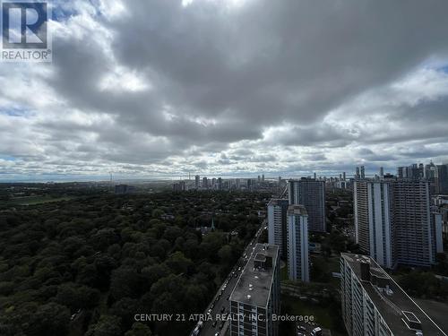 3219 - 585 Bloor Street E, Toronto, ON - Outdoor With View