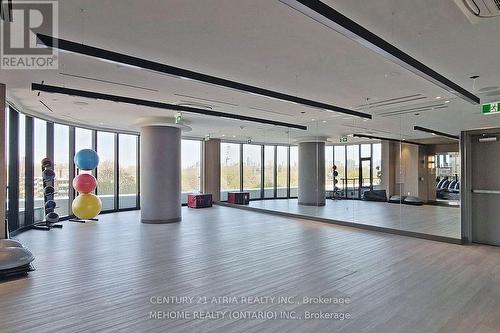 3219 - 585 Bloor Street E, Toronto, ON - Indoor Photo Showing Gym Room