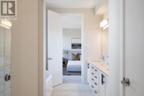 1007 Canoe Street, Ottawa, ON - Indoor Photo Showing Bathroom