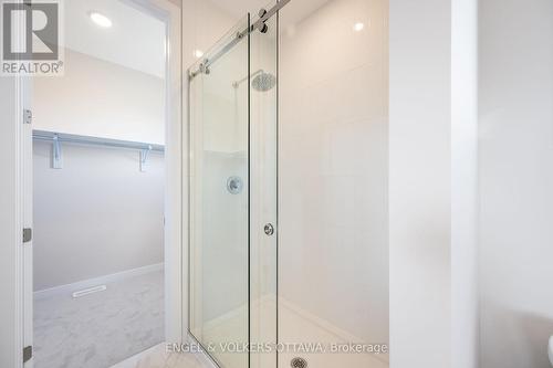 1007 Canoe Street, Ottawa, ON - Indoor Photo Showing Bathroom