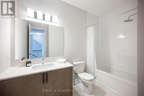 1007 Canoe Street, Ottawa, ON - Indoor Photo Showing Bathroom