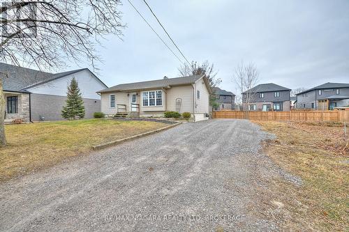 61 Prospect Point Road, Fort Erie (335 - Ridgeway), ON - Outdoor