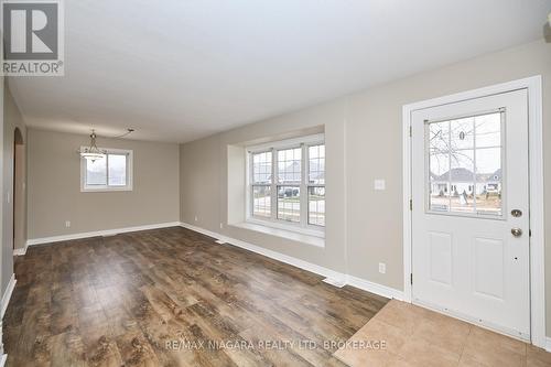 61 Prospect Point Road, Fort Erie (335 - Ridgeway), ON - Indoor Photo Showing Other Room