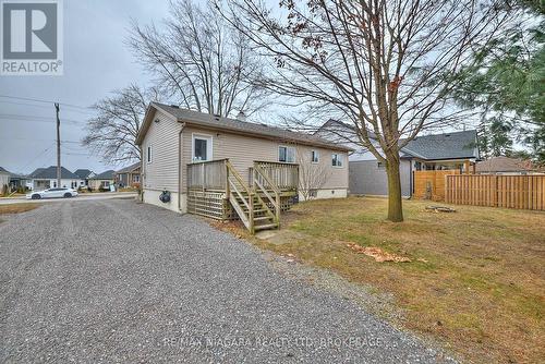 61 Prospect Point Road, Fort Erie (335 - Ridgeway), ON - Outdoor