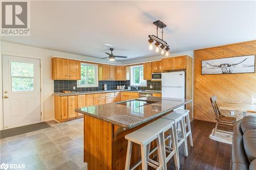 1091 Eashores Road, Haliburton, ON - Indoor Photo Showing Kitchen With Double Sink