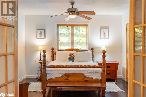 1091 Eashores Road, Haliburton, ON - Indoor Photo Showing Bedroom