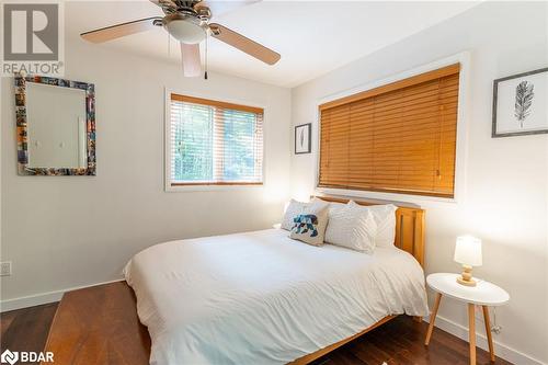 1091 Eashores Road, Haliburton, ON - Indoor Photo Showing Bedroom