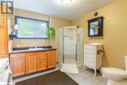 1091 Eashores Road, Haliburton, ON - Indoor Photo Showing Bathroom