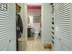 Walk in Closet Primary BDRM - 