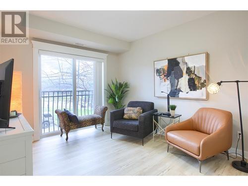 2nd BDRM - 2070 Boucherie Road Unit# 216 Lot# 24, West Kelowna, BC - Indoor Photo Showing Living Room