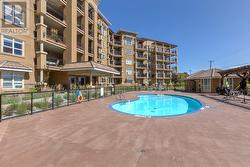 Pool Deck - 