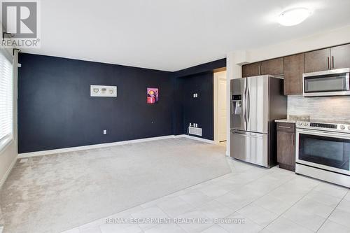 36 - 340 Prospect Point Road N, Fort Erie, ON - Indoor Photo Showing Kitchen