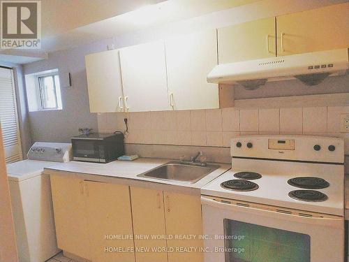 Bsmt - 26 Tepee Court, Toronto, ON - Indoor Photo Showing Kitchen