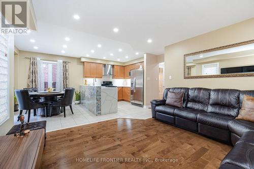 68 Warnford Circle, Ajax, ON - Indoor Photo Showing Living Room