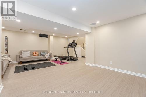 68 Warnford Circle, Ajax, ON - Indoor