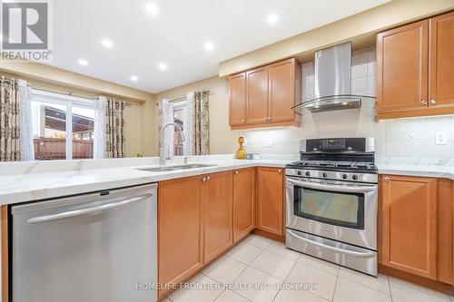 68 Warnford Circle, Ajax, ON - Indoor Photo Showing Kitchen With Double Sink