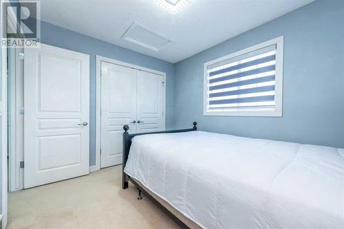 129 Lakeview Inlet, Chestermere, AB - Indoor Photo Showing Bedroom