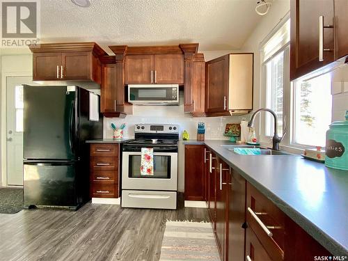 26 Noel Street, Dubuc, SK - Indoor Photo Showing Kitchen