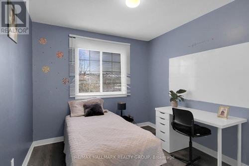 4320 Owl Valley Drive, Ottawa, ON - Indoor Photo Showing Bedroom