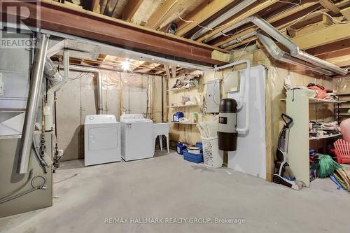 4320 Owl Valley Drive, Ottawa, ON - Indoor Photo Showing Laundry Room