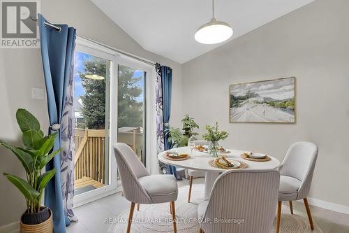 4320 Owl Valley Drive, Ottawa, ON - Indoor Photo Showing Dining Room