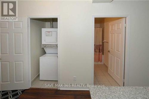 319 - 339 Rathburn Road W, Mississauga, ON - Indoor Photo Showing Laundry Room