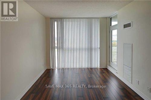 319 - 339 Rathburn Road W, Mississauga, ON - Indoor Photo Showing Other Room