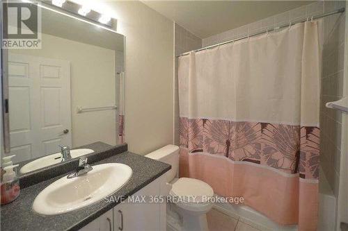 319 - 339 Rathburn Road W, Mississauga, ON - Indoor Photo Showing Bathroom