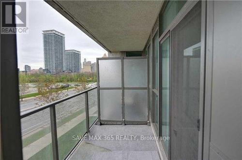 319 - 339 Rathburn Road W, Mississauga, ON - Outdoor With Balcony With Exterior