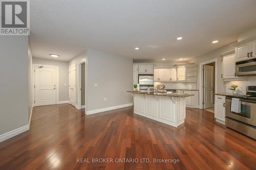 707 - 250 Pall Mall Street, London, ON - Indoor Photo Showing Kitchen