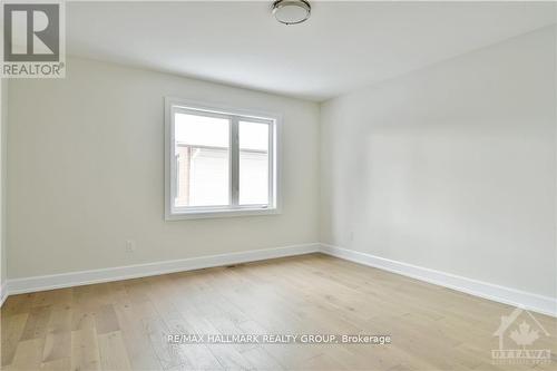 484 Woodland Avenue, Ottawa, ON - Indoor Photo Showing Other Room