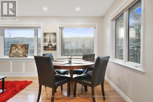 417 Stillmeadow Circle, Waterloo, ON - Indoor Photo Showing Dining Room