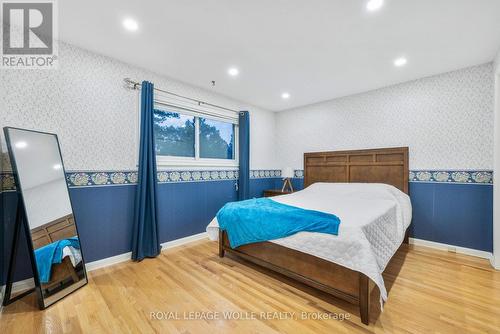 417 Stillmeadow Circle, Waterloo, ON - Indoor Photo Showing Bedroom